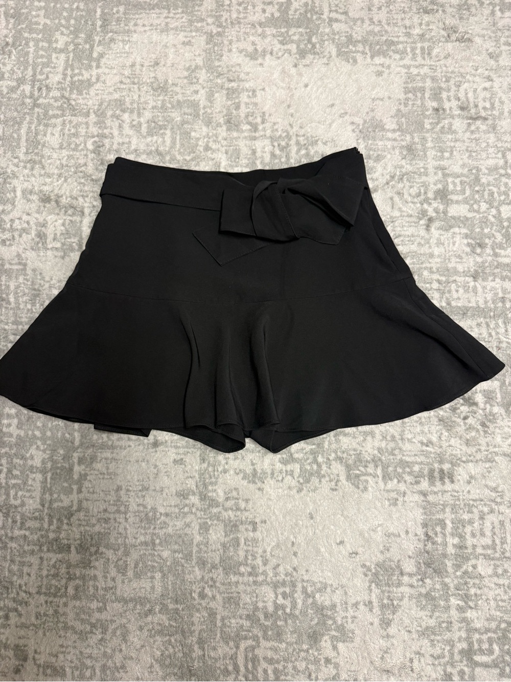 Zara Black High-Waist Flared Skort with Bow Detail